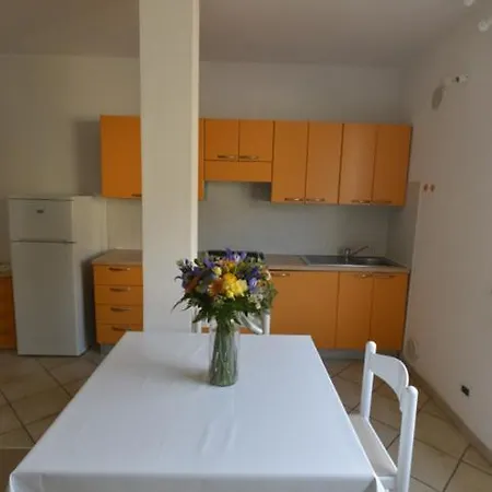 Venere Apartment *